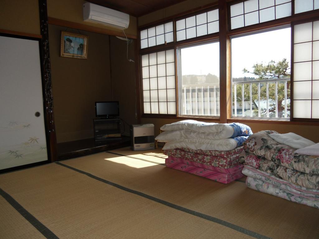 Guesthouse Hokkai Nanao Habitación foto