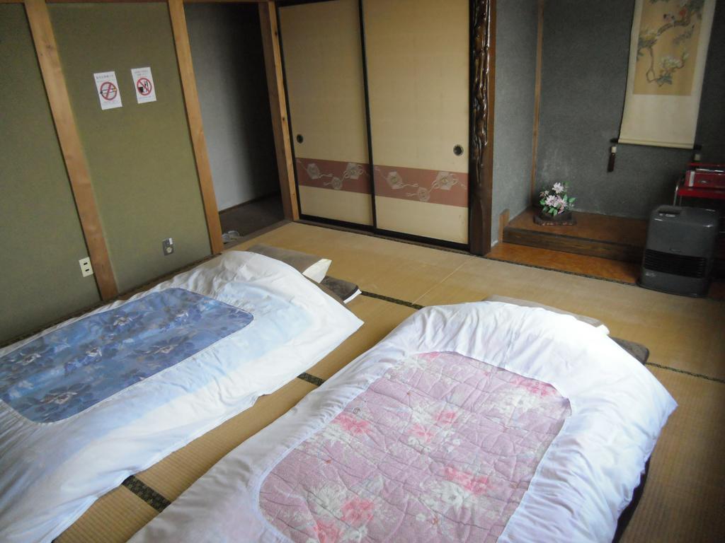 Guesthouse Hokkai Nanao Habitación foto